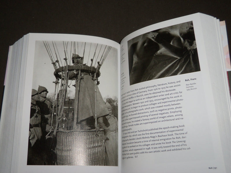 2005 20TH CENTURY PHOTOGRAPHY MUSEUM LUDWIG COLOGNE BOOK - D 205