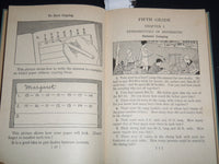 1929 MODERN SCHOOL ARITHMETIC VOLUME - FIFTH GRADE - KD 4814J