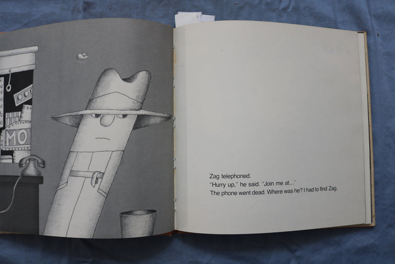 1976 ZAG - A SEARCH THROUGH THE ALPHABET HARDCOVER BOOK BY ROBERT TALLON- K 668