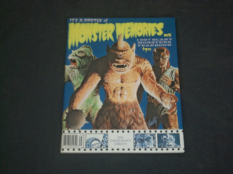 1997 MONSTER MEMORIES MAGAZINE - 1997 SCARY MONSTERS YEARBOOK - B 4963
