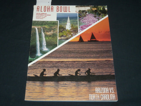 1986 ALOHA BOWL COLLEGE FOOTBALL PROGRAM - ARIZONA VS. CAROLINA - J 5546