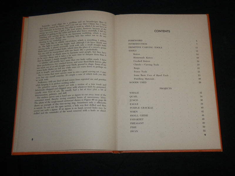 1967 CONTEMPORARY CARVING AND WHITTLING HARDCOVER BOOK BY W. HUNT - KD 6781