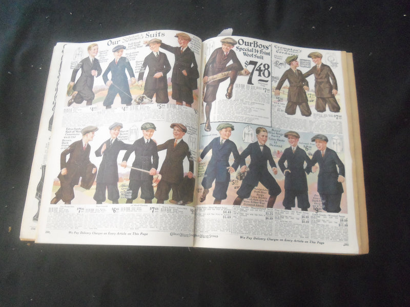 1922 FALL AND WINTER THE CHARLES WILLIAM STORES CATALOG - NEW YORK CITY - R 93Q
