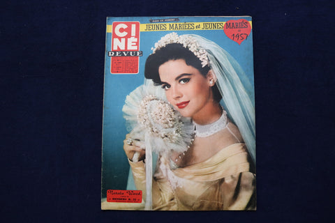 1958 JAN 31 CINE REVUE MAGAZINE - NATALIE WOOD-MARLON BRANDO COVER - E 22014