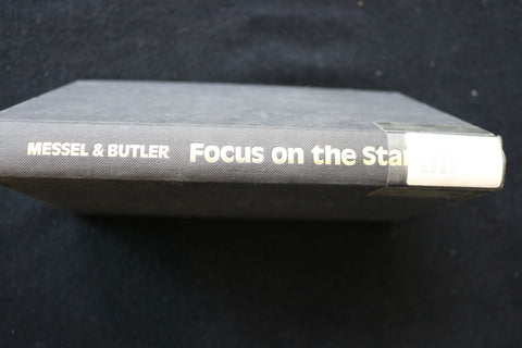 1977 FOCUS ON STARS HARDCOVER BOOK BY H MESSEL & S BUTLER - CARL SAGAN - KD 9756