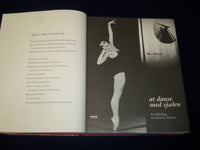 2001 AT DANSE MED SJAELEN BOOK BY MIA OKKELS - DANISH - GREAT PHOTOS - KD 5695