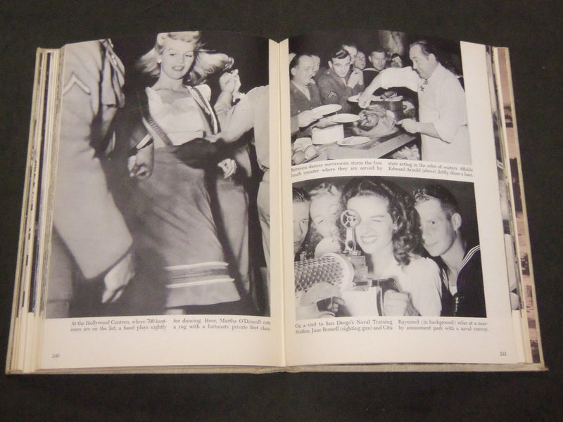 1945 MOVIE LOT TO BEACHHEAD EDITED BY LOOK MAGAZINE FIRST EDITION BOOK - KD 80I