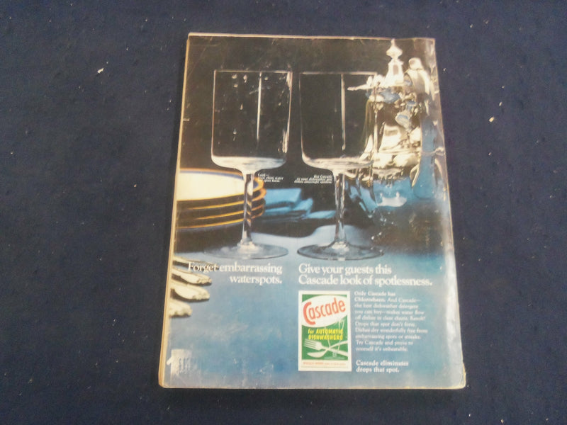 1969 JULY GOOD HOUSEKEEPING MAGAZINE - NICE COVER, ARTICLES & ADS - F 251Z