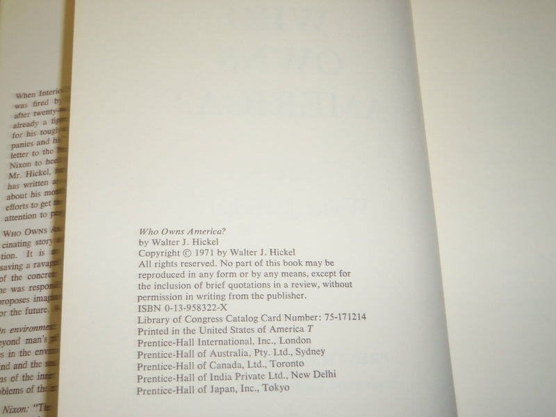 1971 WHO OWNS AMERICA BOOK SIGNED BY WALTER J. HICKEL -KENNETH JAY LANE- KD 5355