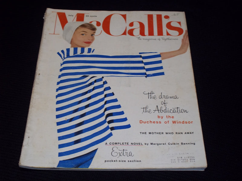 1956 JULY MCCALL'S MAGAZINE - NICE FASHION FRONT COVER - E 20263