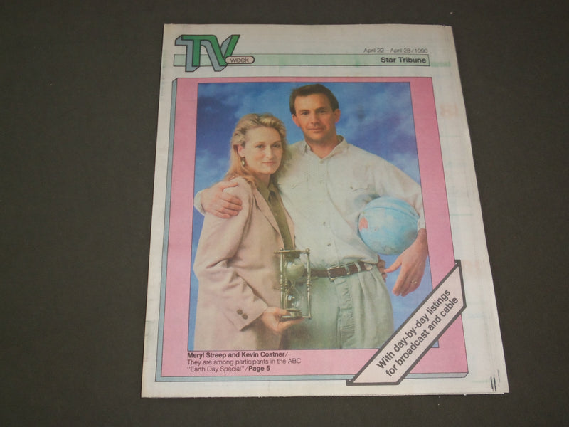 1990 APRIL 22-28 MINNEAPOLIS STAR TRIBUNE MAGAZINE - STREEP & COSTNER - SP 9791