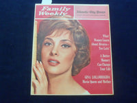 1961 NOV 26 FAMILY WEEKLY MAGAZINE SECTION - GINA LOLLOBRIGIDA COVER - J 9806