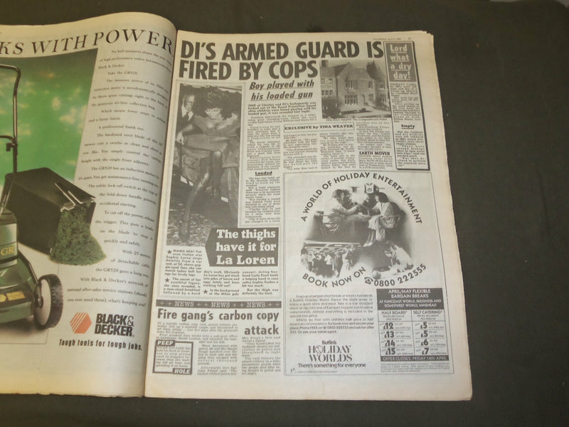 1989 APRIL 9 THE PEOPLE NEWSPAPER - SICK KYLIE MINOQUE CRACKS-UP - NP 3375