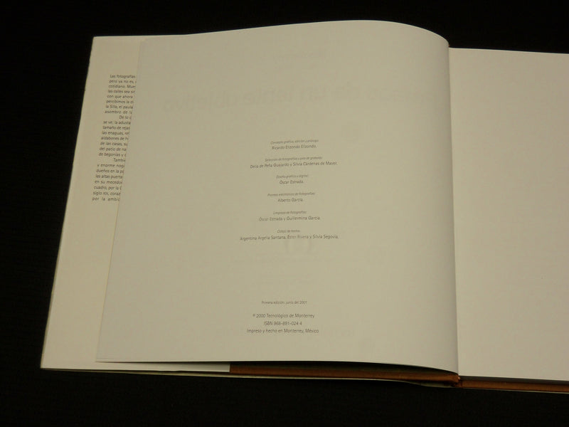 2000 PRESAS DE UN LENTE OBJETIVO HARDCOVER BOOK - MONTERREY - R 716B