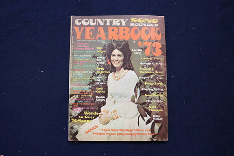 1973 COUNTRY SONG ROUNDUP YEARBOOK MAGAZINE - LORETTA LYNN COVER - E 18144