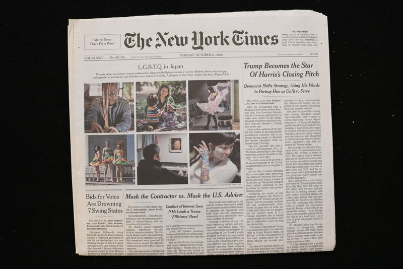 2024 OCTOBER 21 NEW YORK TIMES- TRUMP BECOMES THE STAR OF HARRIS'S CLOSING PITCH