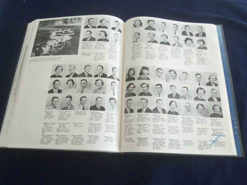 1954 ARBUTUS INDIANA UNIVERSITY YEARBOOK - BLOOMINGTON, INDIANA - YB 2632
