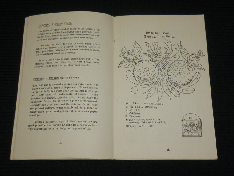1947 DECORATING COUNTRY TIN SOFTCOVER BOOK BY AUDREY CHANDLER WOODMAN - J 7045