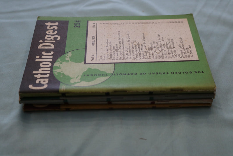 1939-1945 CATHOLIC DIGEST MAGAZINE - LOT OF 4 - O 3946