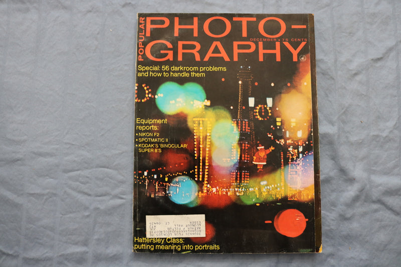 1971 DECEMBER POPULAR PHOTOGRAPHY MAGAZINE - CHRISTMAS LIGHTS COVER - SP 1194P