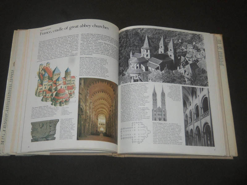 1975 GREAT ARCHITECTURE OF THE WORLD EDITED BY JOHN JULIUS NORWICH - KD 3888