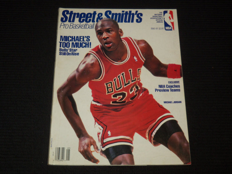 1990-1991 STREET & SMITH'S PRO BASKETBALL MAGAZINE - MICHAEL JORDAN - E 12658