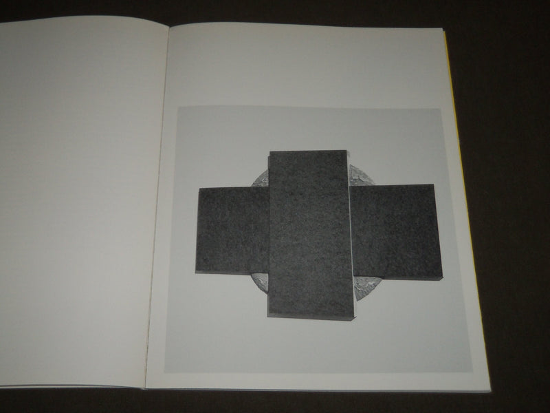 1988 SKULPTURE / SCULPTURE EXHIBITION CATALOG - DEUTSH TEXT - PHOTOS - KD 4974
