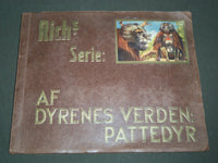 1930'S RICH'S SERIE AF DYRENES VERDEN ANIMAL TOBACCO CARDS ALBUM - KD 3181