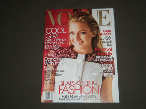 2006 JULY VOGUE MAGAZINE - KATE HUDSON - SP 4884