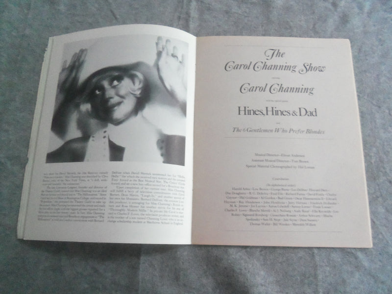 1971 THE CAROL CHANNING SHOW BROADWAY PROGRAM - MUSICAL THEATER - J 7683