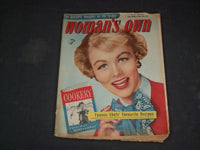 1959 OCTOBER 24 WOMAN'S OWN MAGAZINE - FAMOUS CHEFS' FAVOURITE RECEIPES - B 4121