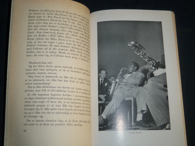 1957-1958 JAZZ-ARBOGEN BOOK LOT OF 2 - LOUIS ARMSTRONG & MILES DAVIS - KD 5723