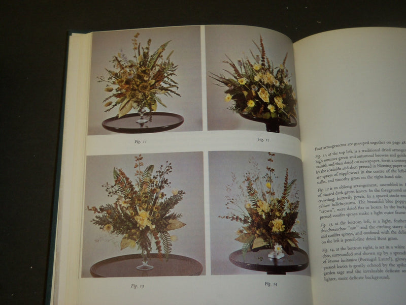 1972 DRIED FLOWERS BOOK BY NINA DE YARBURGH-BATESON - FIRST EDITION - KD 5272