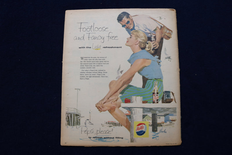 1958 AUGUST 10 PARADE MAGAZINE - ELIZABETH TAYLOR & MICHAEL TODD COVER - E 22351