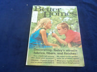 1966 MAY BETTER HOMES AND GARDENS MAGAZINE - NICE COVER, PHOTOS & ADS - ST 4628O