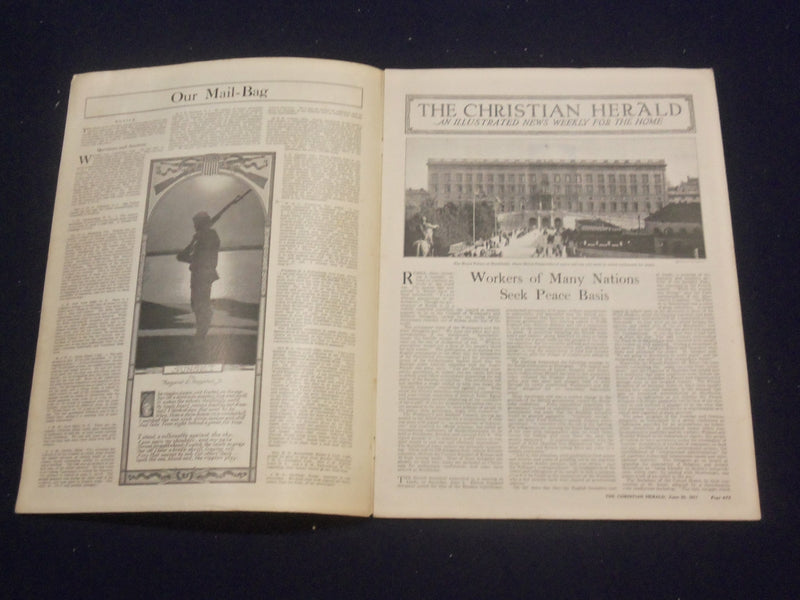 1917 JUNE 20 CHRISTIAN HERALD MAGAZINE - EMPTY BOAT CLOSE TO THE SHORE - ST 6589