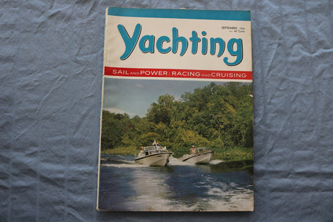 1963 SEPTEMBER YACHTING MAGAZINE - RACING AND CRUISING COVER - E 9458