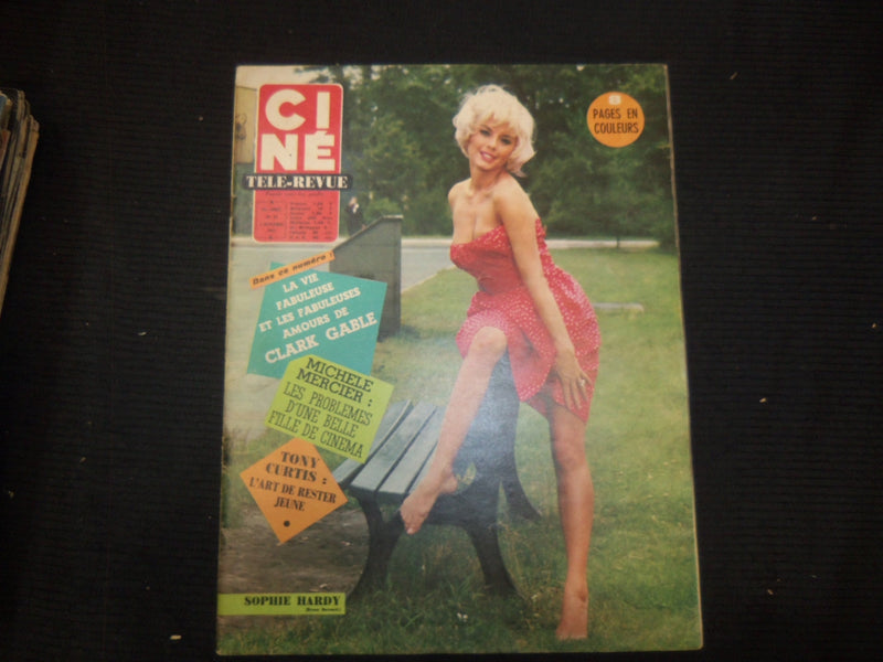 1965 NOVEMBER 4 CINE TELE-REVUE FRENCH MAGAZINE - SOPHIE HARDY COVER - E 24700