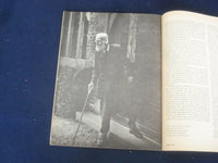 1961 FEBRUARY THEATRE ARTS MAGAZINE - LAURENCE OLIVIER COVER - ST 6830
