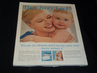 1960 APRIL LADIES' HOME JOURNAL MAGAZINE - KIM NOVAK FRONT COVER - E 4440