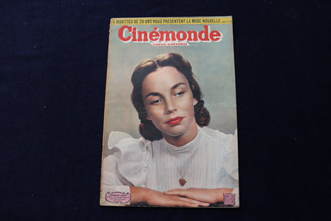 1950 FEB 13 CINEMONDE MAGAZINE - JENNIFER JONES COVER - E 23933