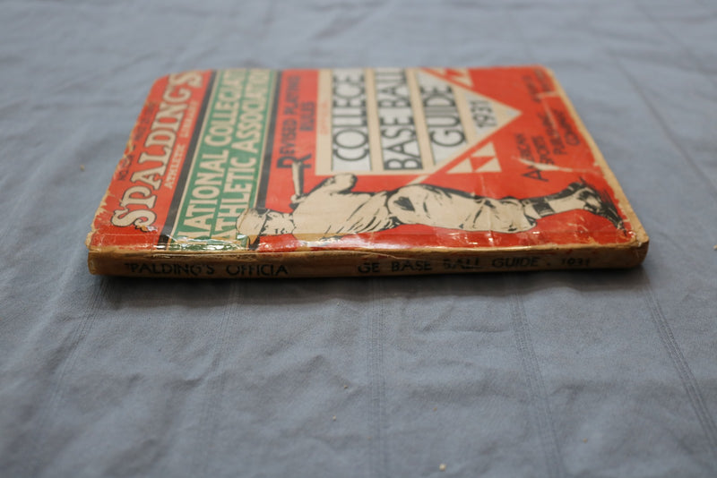 1931 SPALDING'S NCAA COLLLEGE BASEGALL GUIDE - BABE RUTH AD - SOFTCOVER - K 3090