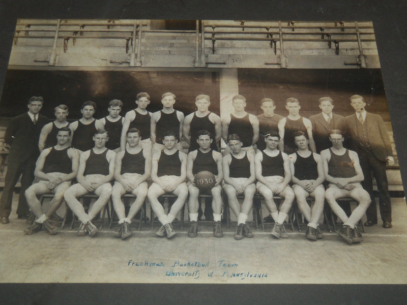 1930 PENN FRESHMAN BASKETBALL TEAM PHOTO MOUNTED - 17x14 - #14