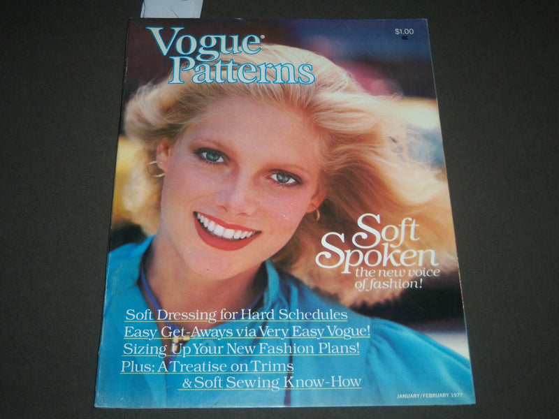 1977 JANUARY/FEBRUARY VOGUE PATTERNS MAGAZINE - FASHION - SP 5802