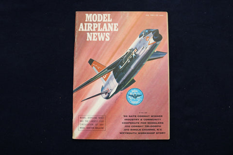 1961 JULY MODEL AIRPLANE NEWS MAGAZINE - F8U COVER - E 11565