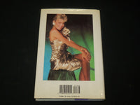 1987 VANNA SPEAKS HARDCOVER BOOK BY VANNA-WHITE - NICE PHOTOS - KD 6539