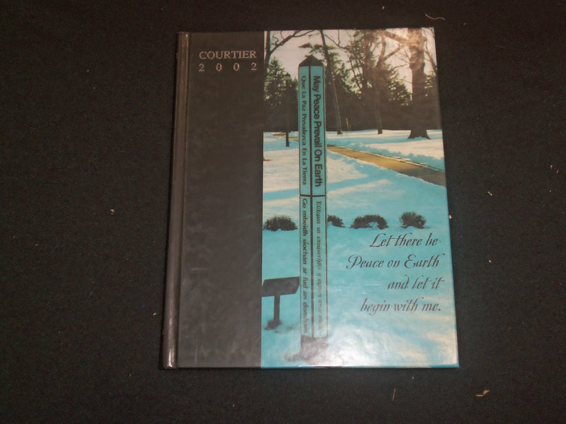 2002 THE COURTIER GEORGIAN COURT COLLEGE YEARBOOK - LAKEWOOD NEW JERSEY- YB 2163