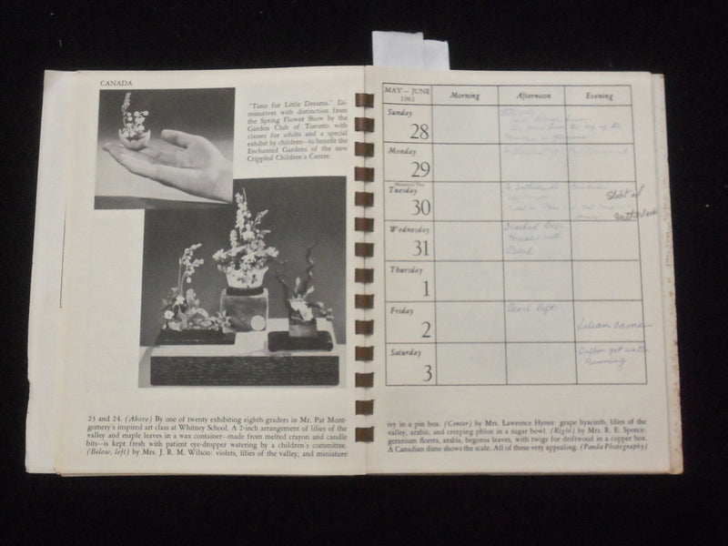1961 THE FLOWER ARRANGEMENT CALENDAR SOFTCOVER BOOK BY VAN PELT WILSON - J 9940