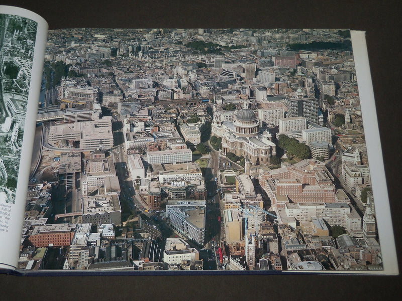 1983 ABOVE LONDON BOOK BY ROBERT CAMERON & ALISTAIR COOKE - D 143