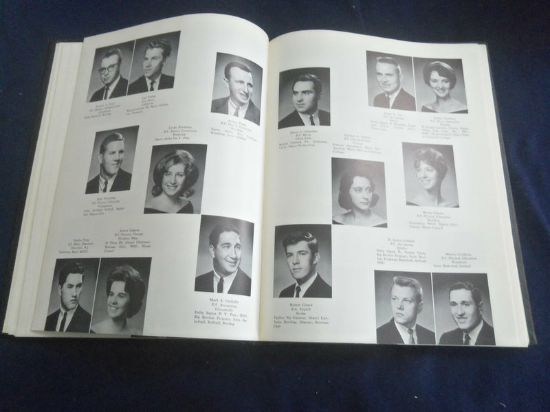 1964 CAYUGAN ITHACA COLLEGE YEARBOOK - ITHACA, NEW YORK - YB 2776